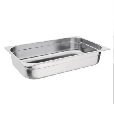 Abbildung von Vogue Gastronorm Pfanne 1/1, Edelstahltablett, Tiefe: 100 mm, Fassungsvermögen: 13,5 Liter, Behälter für heiße und kalte Speisen, Bain Marie geeignet, Deckel separat erhältlich, K923