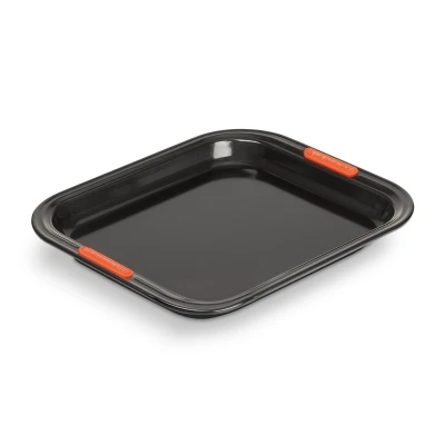 Abbildung von Le Creuset Antihaft Backblech, Hoch, 31 x 28 cm, Sauerteigbeständig, Aus Karbonstahl gefertigt, Anthrazit/Orange, 94100437000000