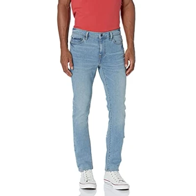 Abbildung von Amazon Essentials Herren Jeans, Komfortabler Stretch, Skinny Fit Passform (Früher Goodthreads), Hellblau, 29W / 34L