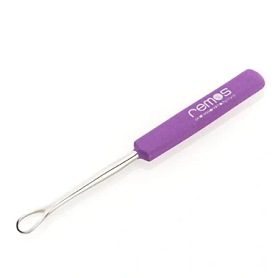 Abbildung von REMOS Ohrreiniger/Ohrenschlinge Ohrenschmalz einfach und sicher entfernen rostfreier, langlebiger Edelstahl 7 cm Violett