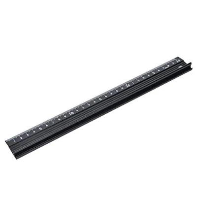 Abbildung von L Typ Schneidlineal Aluminiumlegierung Metall Handwerk Sicherheitslineal Messwerkzeug mit anti rutsch Streifen zum Messen von Leder(L Type 30cm)