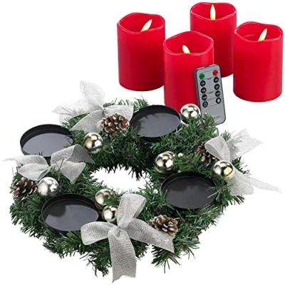Abbildung von Britesta Weihnachtsgesteck Kränze: Adventskranz mit silberfarbenem Schmuck, inkl. LED Kerzen in rot (Adventdekorationen, Adventskranzgesteck, Silber)