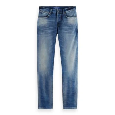 Abbildung von Scotch &amp; Soda Men&#039;s Ralston Regular Slim Fit Jeans, Cloud of Smoke, 30
