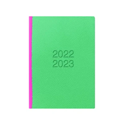 Abbildung von LETTS Schülerkalender, A5, 22,23 cm, Wochenansicht, Grün/Pink (23 030760)