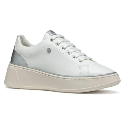 Abbildung von Sneakers Geox Modell D Sunnetty Farbe Weiß
