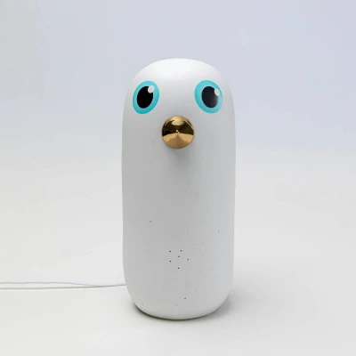 Abbildung von Kare Design Tischlampe Birdie Weiß, Vogel Motiv, Keramik Porzellan lackiert, Nachttischlampe, Schreibtischlampe Kinder, Dekoleuchte, Tischleuchte, Kinderlampe, 33,5x15x18cm