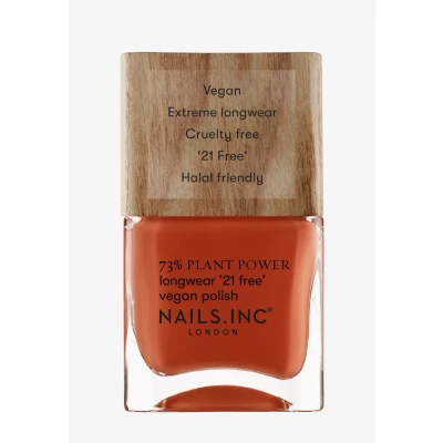 Abbildung von Nails Inc WHAT ON EARTH Plant Power veganer Nagellack 73% Based, 100% Vegan &amp; Tierversuchsfrei Perfekte Maniküre, warmes Terrakotta Rot Für umweltbewusste Nail Art