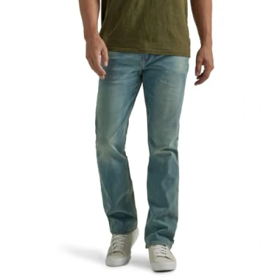 Abbildung von Wrangler Herren Slim Fit Straight Leg Jeans, Belmonte, 32W / 30L