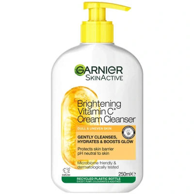 Abbildung von Garnier Skin Active Vitamin C Brightening Cream Cleanser 250ml