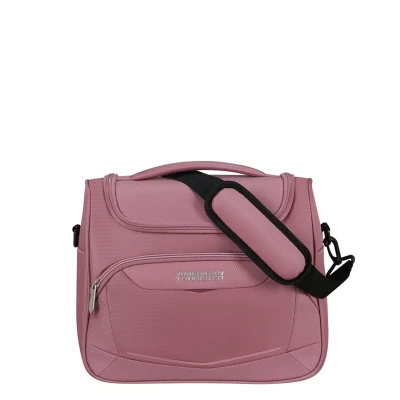Abbildung von American Tourister Weiche Kosmetiktasche Mit abnehmbarem und verstellbarem Schulterriemen. Verfügt über ein großes Hauptfach Reißverschluss, Innentaschen Trennwänden. geschlossener