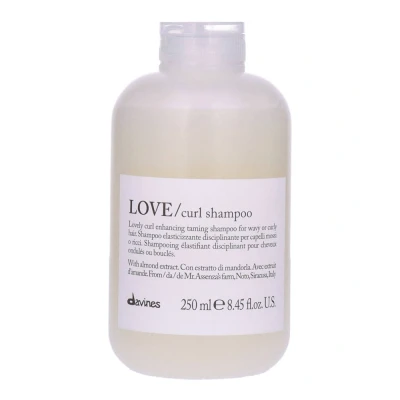 Abbildung von Davines Essential Haircare LOVE / Shampoo Lovely Curl Enhancing 250ml (1er Pack)