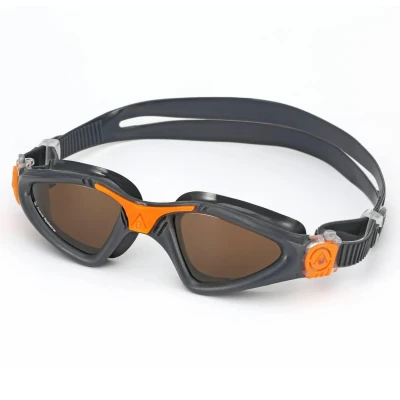 Abbildung von Aquasphere Kayenne Schwimmbrille, Triathlonbrille, Freiwasserschwimmbrille für Erwachsene mit UV Schutz, Silikondichtung, 180 Sicht, beschlagfreie Gläser Männer und Frauen,