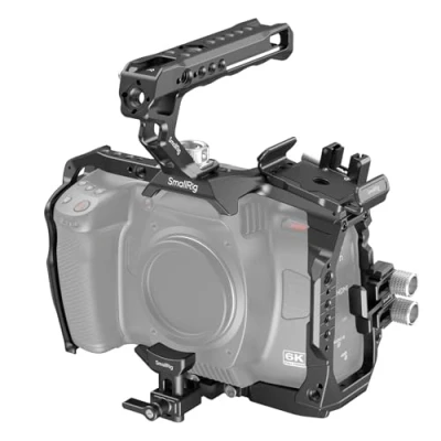 Abbildung von SMALLRIG Camera Cage Basic Kit für Blackmagic Design Cinema 6K, Vollkäfig BMCC mit oberem Griff, SSD Montagehalterung, Kabelklemme und Objektivadapterhalterung 4574