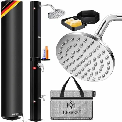 Abbildung von KESSER® Solardusche 60 Liter Solar Gartendusche inkl. Metall Duschablage, Schutzhaube &amp; Tasche warmes Wasser max. 60C ohne Stromanschluss Pooldusche Camping Regenduschkopf Wasserhahn Schwarz