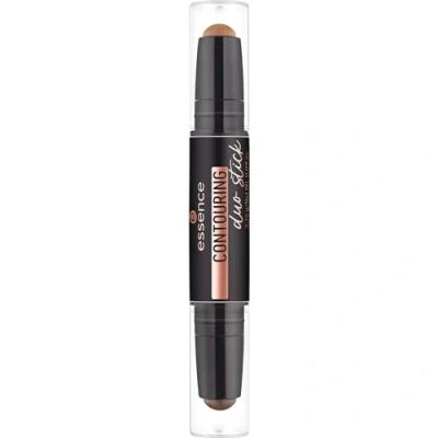 Abbildung von essence CONTOURING duo stick, Konturstift, Nr. 50, Braun, mattierend, definierend, sofortiges Ergebnis, matt, vegan, ölfrei, ohne Parfüm, Alkohol, 1er Pack (2.76g)