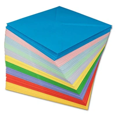 Abbildung von 50 quadratische Briefumschläge Bunt Mix 100 g/m² Kuvert Ohne Fenster 15,5 x cm Nassklebung spitze Klappe Umschläge Paket farbig zur Taufe Glüxx Agent