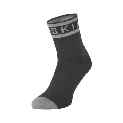 Abbildung von SealSkinz Unisex Waterproof Warm Weather Ankle Length with Hydrostop Socken für Erwachsene, schwarz/grau, XL