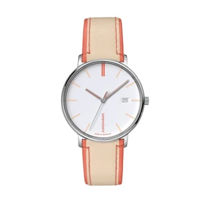 Abbildung von Junghans 47/4458.00 Damenuhr Form Quarz Beige/Pfirsichfarben