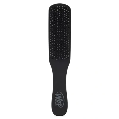 Abbildung von WetBrush Mens Detangler Black Leather