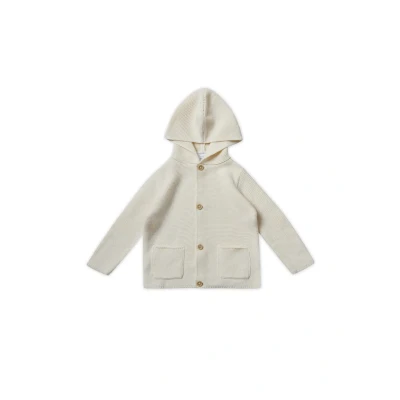 Abbildung von Stellou &amp; friends CardiganStrickjacke für Baby Kleinkind mit Knöpfen in HolzOptik, Mädchen Jungen Hochwertige Kleidung aus 100% Baumwolle, Perfekt Herbst Winter 86/92 Weiß