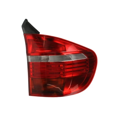 Abbildung von ABAKUS 444 1939R UE Rückleuchte rechts äusserer Teil P21W, W16W, LED weiß, Rot ohne Lampenträger, Glühlampe BMW: X5