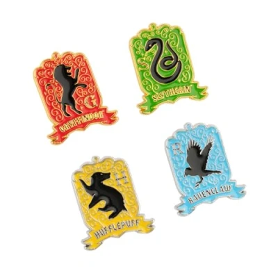 Abbildung von Grupo Erik Set Pins Harry Potter Hogwarts Häuser 4 Anstecknadeln Gryffindor, Ravenclaw, Hufflepuff and Slytherin Geschenke Merchandising