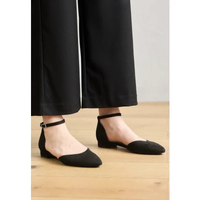 Abbildung von Tamaris Ballerina 1 22211 44 Riemchenballerina Exclusive