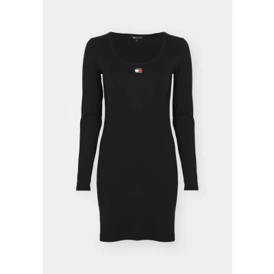 Abbildung von Tommy Jeans Badge Bodycon Dress Strickkleid, Damen, Größe: 5XL, Black