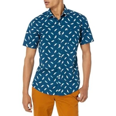 Abbildung von Amazon Essentials Herren Kurzärmeliges Hemd mit Aufdruck, Normale Passform, Grünblau Vögel, S