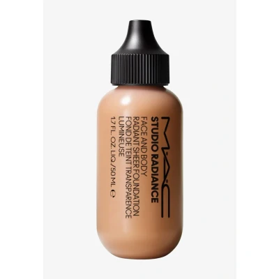 Abbildung von MAC Studio Radience FACE &amp; BODY Radient Sheer Foundation Foundation, Damen, Größe: 50 ml, N3