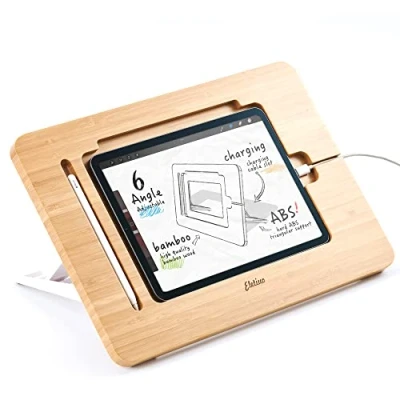 Abbildung von ELETIUO Verstellbarer Tablet Ständer mit Stift und Ladekabelschlitz, Bambus Holzständer Mehreren Winkeln, Organizer Schreibtisch Halterung zum Zeichnen, kompatibel iPads (unterstützt Geräte