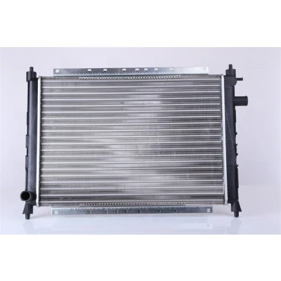 Abbildung von NISSENS 642111 Kühler, Motorkühlung Aluminium 528 388 21 Kühlrippen mechanisch gefügt ROVER: 200 Hatchback, 25 Schrägheck, 400 Hatchback