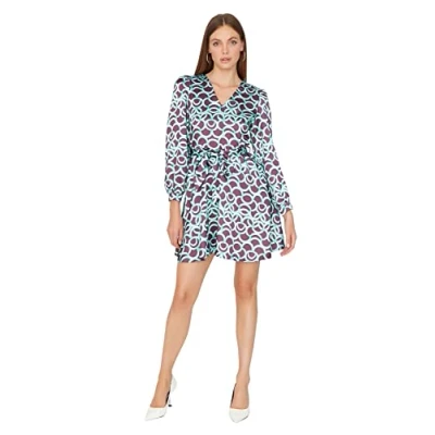 Abbildung von Trendyol Damen Woman Plus Size Mini Double breasted V neck Woven Dress Kleid, Lila, 42 EU