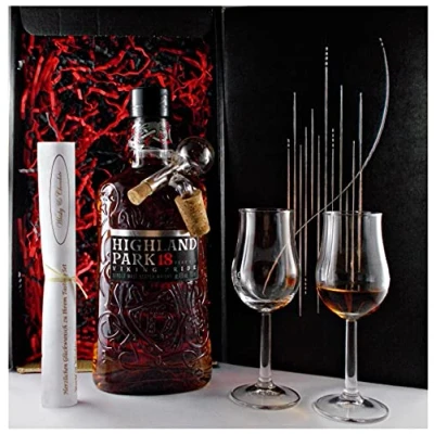 Abbildung von Geschenk Highland Park 18 Jahre Single Malt Whisky + 2 Bugatti Gläser Glaskugelportionierer