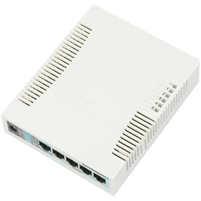Abbildung von MikroTik RB260GS Kabelbox