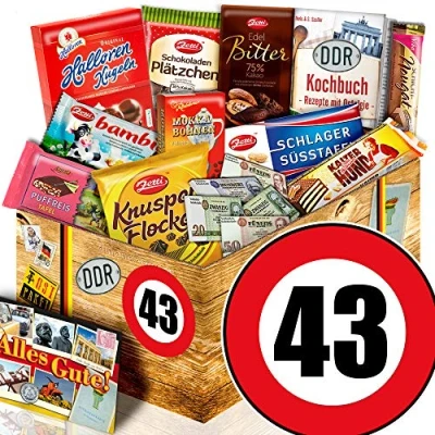 Abbildung von Geschenk zum 43. Geburtstag Ostalgie Box Schoko 43 Geschenke