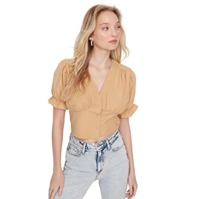 Abbildung von Trendyol Damen Woman Regular Standard V Neck Woven Shirt Hemd, Beige, 34