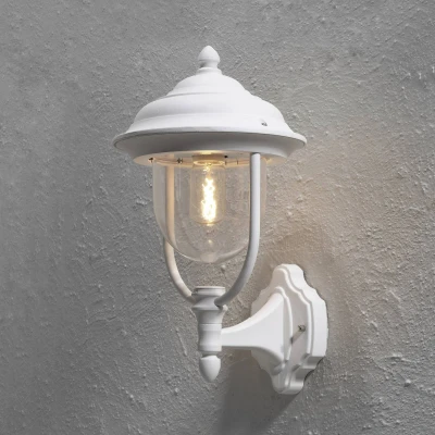 Abbildung von Konstsmide Parma 7223 250 Wandleuchte / B: 24cm T: 26cm H: 43cm 1x75W IP43 lackiertes Aluminium matt weiß