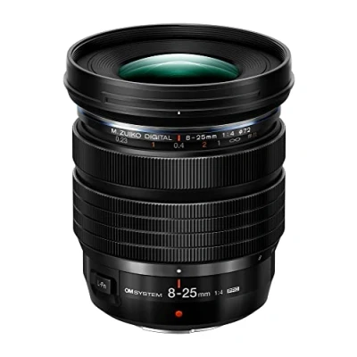 Abbildung von OM SYSTEM M.Zuiko Digital ED 8 25mm F4.0 PRO, Weitwinkel Zoomobjektiv, geeignet für alle Micro Four Thirds Systemkameras (Olympus D und Pen Modelle, Panasonic G Serie), schwarz