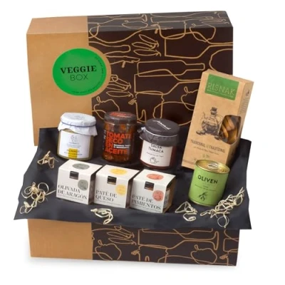 Abbildung von Feinkost Präsentkorb Veggie Box Exquisite Auswahl an vegetarischen Tapas Klassikern aus Spanien Geschenkfertig verpackt von jamon.de