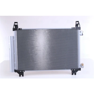 Abbildung von NISSENS 940270 Klimakondensator mit Trockner Aluminium 528 R 134a TOYOTA: Yaris III Schrägheck, Kastenwagen
