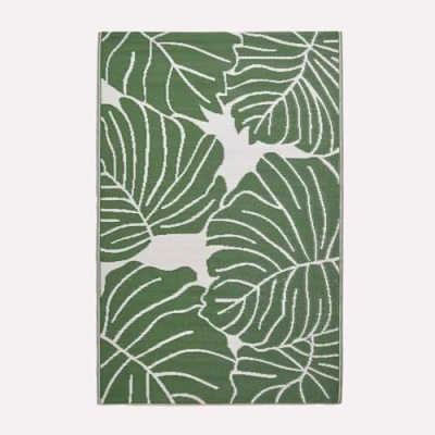 Abbildung von Homescapes Outdoor Teppich Ada, wetterfester Gartenteppich für Außen und Innen aus Polypropylen mit floralem Blätter Design, wasserfester Balkon, Terrasse Garten, 120 x 180 cm