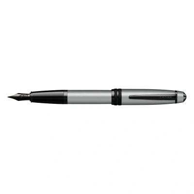 Abbildung von Cross Bailey Matte Grey Lacquer FP F