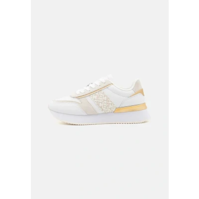 Abbildung von Tommy Hilfiger LUX Monogram Runner Sneaker low, Damen, Größe: 39, White/ivory petal Schuhe