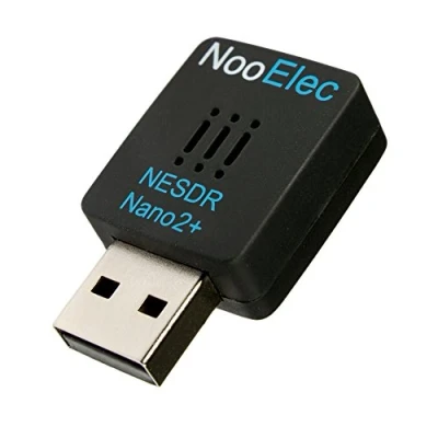 Abbildung von Nooelec NESDR Nano 2 Plus Winziges Schwarzes RTL SDR USB Set (RTL2832U &amp; R820T2) mit Extrem Niedrigem Phasenrauschen, 0,5 PPM TCXO, MCX Antenne