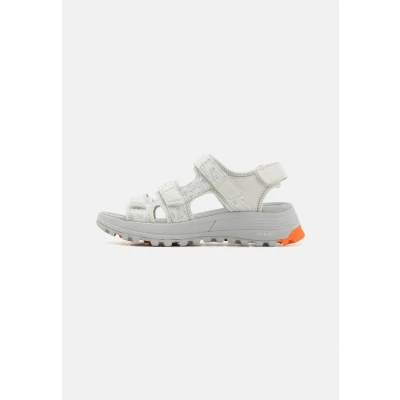 Abbildung von Clarks Damen ATL Trek Sun Sandale, Off White Combi, 38 EU