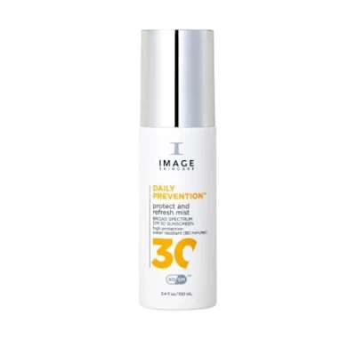 Abbildung von DAILY PREVENTION protect and refresh mist SPF 30 100 ml