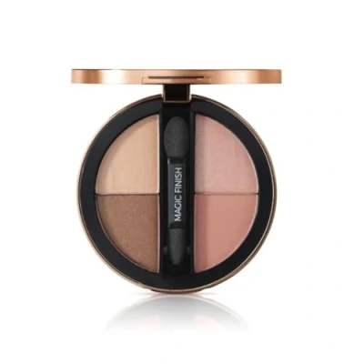 Abbildung von M. Asam MAGIC Finish Lidschatten Palette Satin Eyeshadow No. 3 (4 x 2,25g) 4 in 1 Make up mit Hyaluron, ultrafeinen Farbpigmenten, &amp; intensiver Farbe, Etui Spiegel Applikator