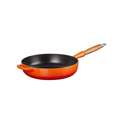 Abbildung von Le Creuset Bratpfanne Signature Ofenrot ø 28 cm / 3.6 Liter emaillierte Antihaftbeschichtung