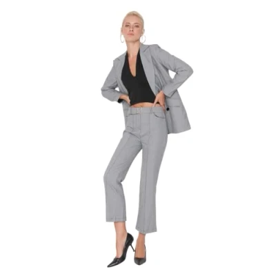 Abbildung von Trendyol Damen Men&#039;s High Waisted Flared Trousers Pants, Grau, 38 EU